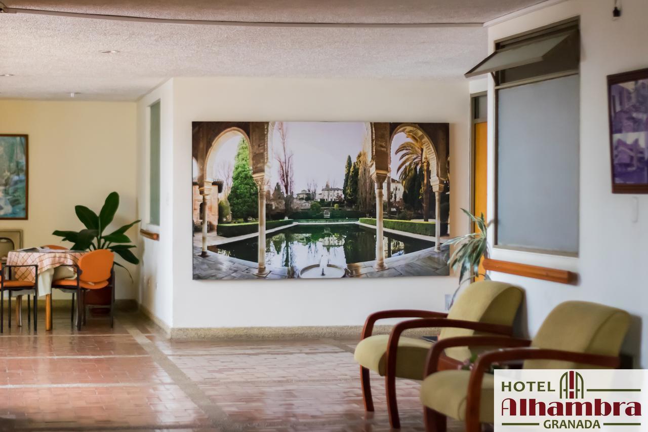 Hotel Alhambra Granada  Buitenkant foto